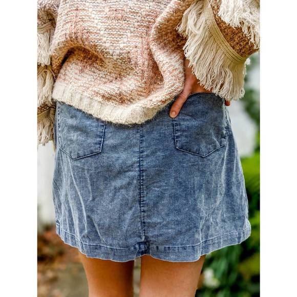 NEW SADIE & SAGE corduroy asymmetrical waist skirt in blue - Picture 2 of 8